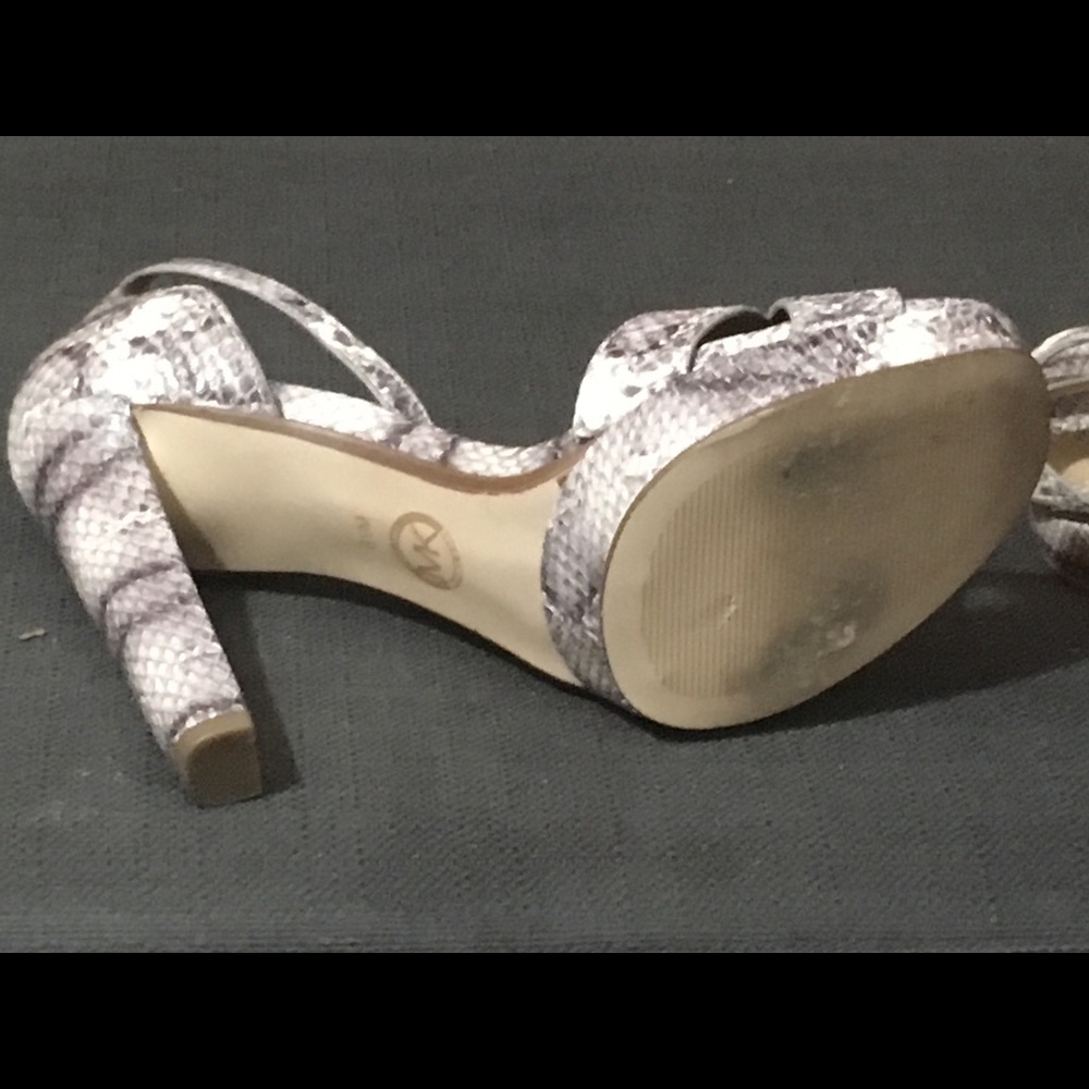 Shoes heel